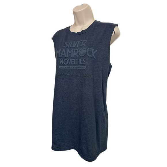 Silver Shamrock Happy Halloween Ripped Sleeved Gray Grunge T-shirt Size M - Picture 8 of 11